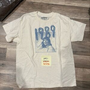 Taylor Swift 1989 T-Shirt
